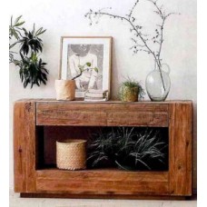 Norfolk Cubic Console 1400