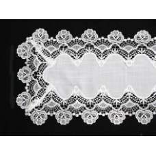 Table Runners and Doilies